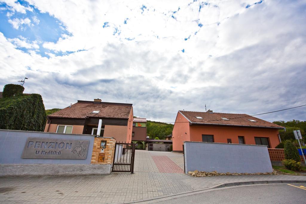 Penzion U Kraliku Kurdějov Zewnętrze zdjęcie